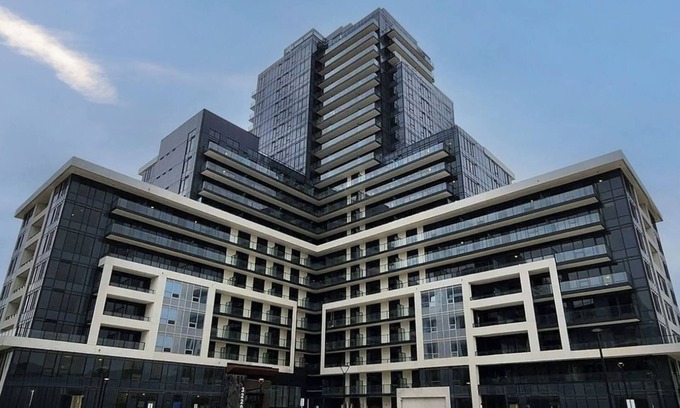 Oakville Condo | A beautiful view and brand new building