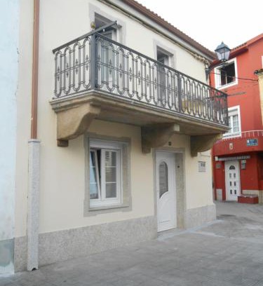 Camarinas House | Outstanding A Caramiña: Child-Friendly Escape with 9.6 Rating