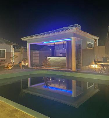 Itaipuacu House | Relax at A Casa - 4-Star Oceanfront Retreat with Spa