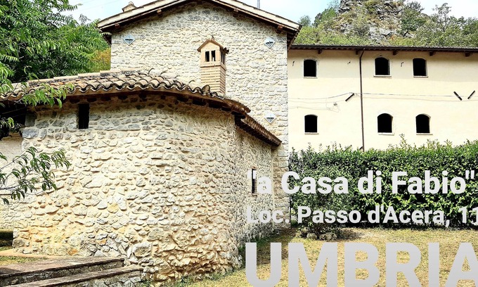 Campello sul Clitunno Apartment | Escape to a Casa di Fabio: Tranquil Retreat in Umbria