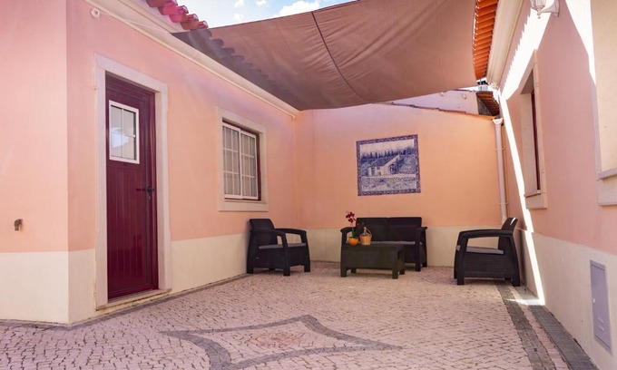 Pedrogao House | Unforgettable Stay at A Casa da Avó Ana: 10/10 Rated!