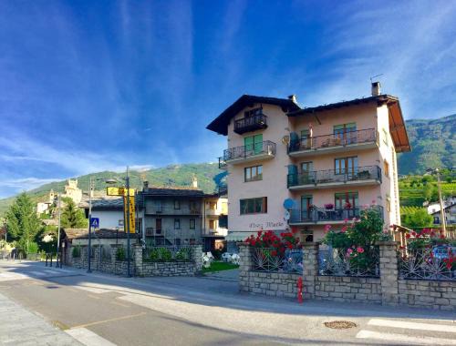 Saint-Pierre Apartment | Guest Rated: A Casa di Agnese with Hot Tub in Saint-Pierre