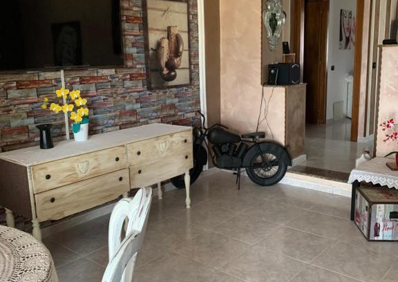 Aquino Apartment | Discover a Casa di Anna: Pet-Friendly Retreat with Hot Tub