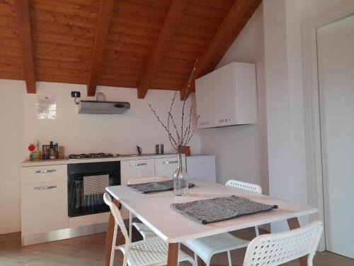 Arese Apartment | Explore A Casa di Sole Arese: Pet-Friendly Retreat