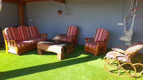 Outes House | Discover A Casa do Acivro: Family-Friendly Getaway
