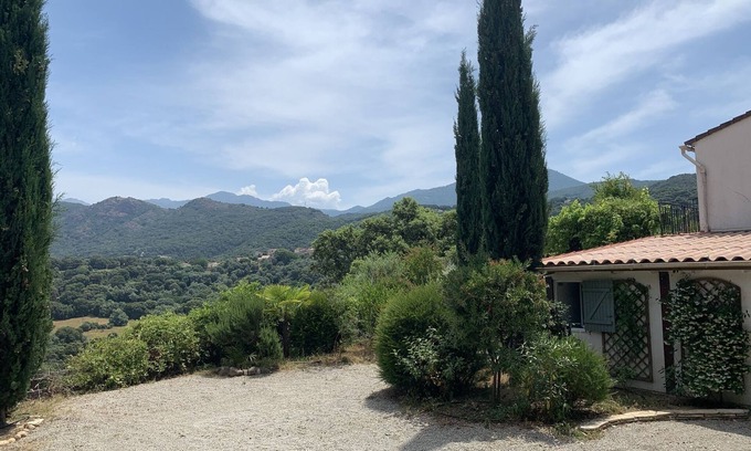 Eccica-Suarella House | Guest Rated 10/10: A Casa Vostra with Mountain View