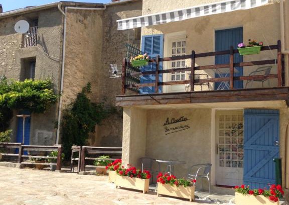 Santo-Pietro-di-Venaco House | Oceanfront Retreat at A.Casetta - Guest Rated 8.8/10