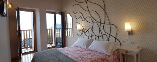 Fisterra House | Oceanfront Retreat: A Casiña de Dina, Rated 9.7/10