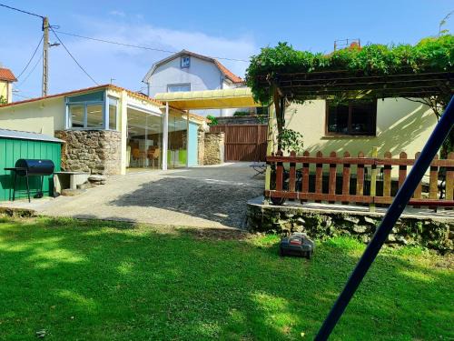 Neda House | Pet-Friendly A Casiña do Río: Guest Rated 9/10
