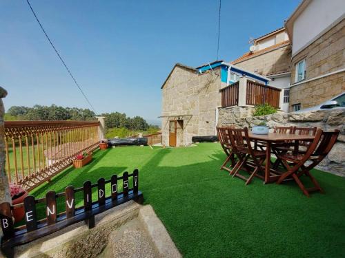 Cotobade House | Discover A Casiña do Xastre: Pet & Child Friendly Retreat