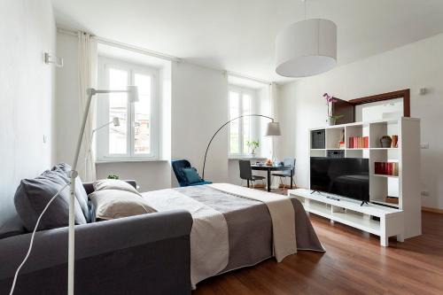 Intra Apartment | Peaceful Central Studio in Verbania - Rated 9.2/10