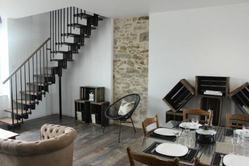 Les Epesses House | Welcoming A Chacun Son Nid: Family-Friendly Retreat