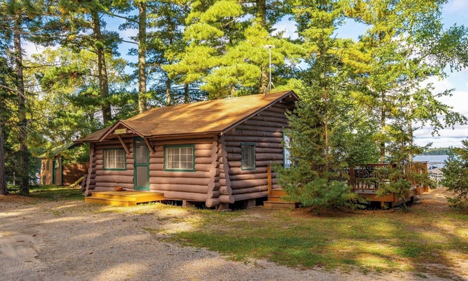 Orr Cabin | A Charming Lakefront Retreat with Resort Comfort