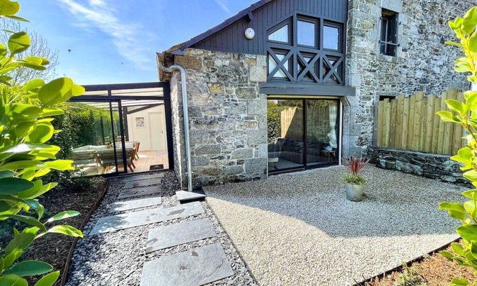 Yffiniac Cottage | Idyllic Farm Retreat Steps from the Ocean with Pool & Spa