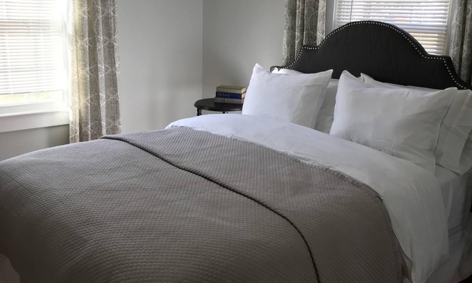 Hurley House | Cozy Country Home in Hurley, NY - 10/10 Guest Rated Stay