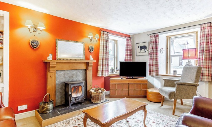 Tain Cottage | Cozy Cottage with Ocean Views and Perfect Guest Ratings