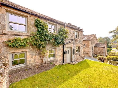 Fremington House | Discover A D Barn: Guest Rated 8.8/10 for an Unforgettable Stay