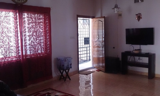 Talacauvery Apartment | Inviting 2-Bedroom Apartment with Spa & Breakfast Amenities