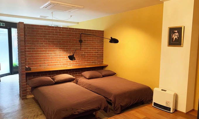 Central Kyoto Apartment | Designer Retreat in Central Kyoto - Guest Rated: 9.8