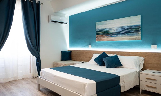 Santo Stefano di Camastra Bed & Breakfast | Cozy A Due Passi - Guest House with Breakfast & Hot Tub