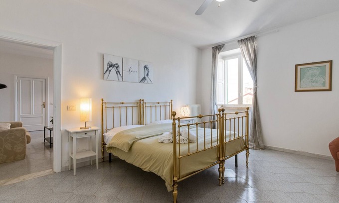 Gravina in Puglia Apartment | Convenient Getaway Near the Bridge - Pet Friendly Apartment