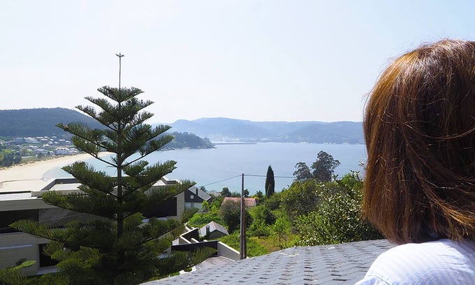 Faro House | Steps from the Beach: Guest Rated 10/10 with Ocean Views