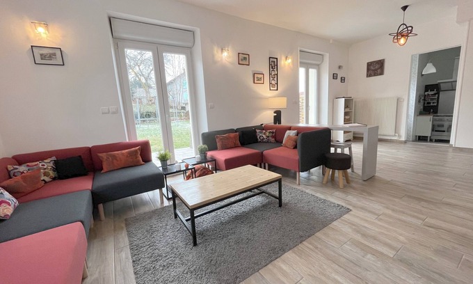 Gerardmer Villa | Prime Location Near Lake and Downtown with Garden Terrace