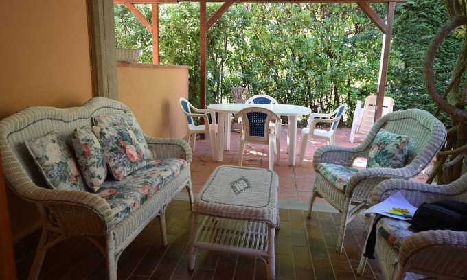 Fetovaia Apartment | Steps from the Beach: Pet-Friendly Ocean View Getaway