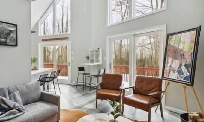 Mount Pocahontas Ski Chalet | Pet-Friendly A-Frame Cabin Retreat in The Poconos