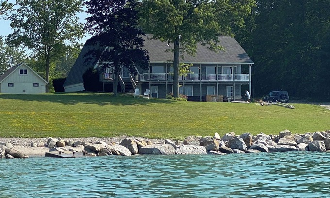 Geneva House | Serene A Frame of Mind Retreat with Lake Front Views