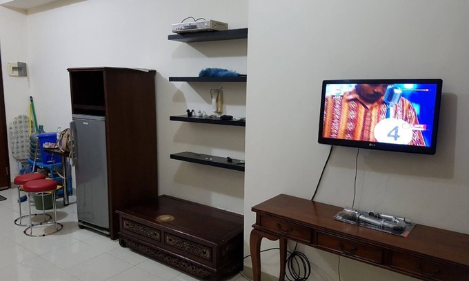 Menteng Apartment | Budget-Friendly 2 Bedroom Apartment in Salemba