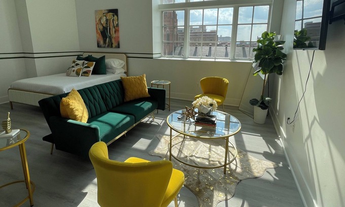Mount Vernon Apartment | Discover a Gem in the City | Stylish 1 Bd Downtown Apt