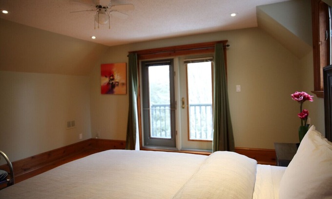 York Regional Municipality Other | Experience a Custom Victorian Farm Stay with Family Amenities