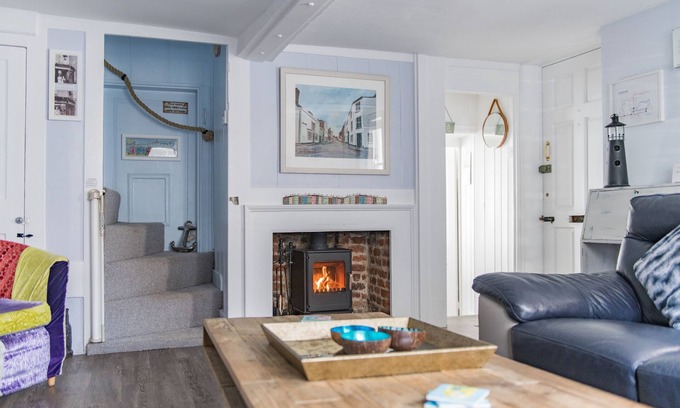 Deal House | Pet-Friendly Seaside Retreat with Ocean View in Deal