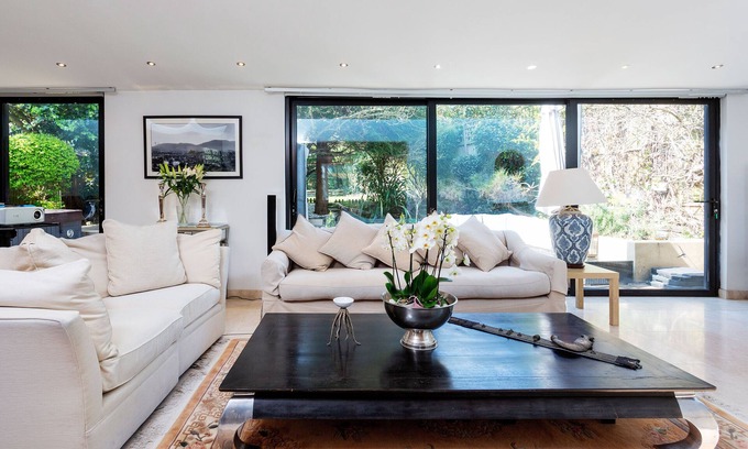 West Hill House | Discover A Great Adventure: Family-Friendly Escape with Spa