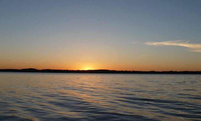Northwoods Beach Cabin | Tranquil Getaway at a Great Fishing Lake - Rated 9.4/10!