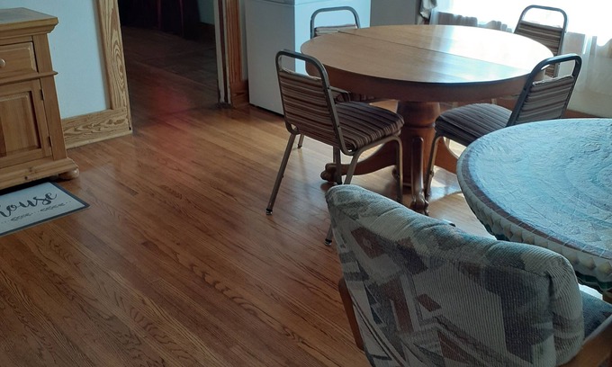 Sheridan County House | Escape to Ocean View Bliss with Guest Rated 9.8