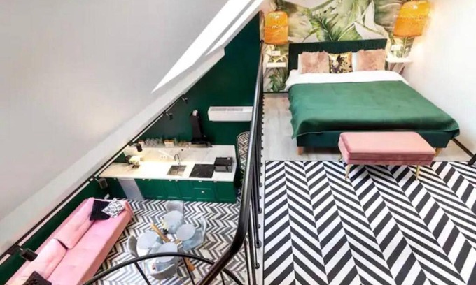 Eslohe Apartment | Perfect Family Getaway with Pet-Friendly Amenities
