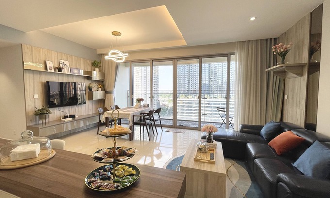 Thu Thiem Apartment | Discover A Harmony Retreat: Family-Friendly with Spa & Pool