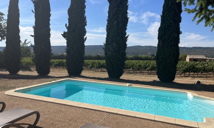 Roussillon Cottage | Romantic Escape Amidst Vineyards with Breathtaking Views