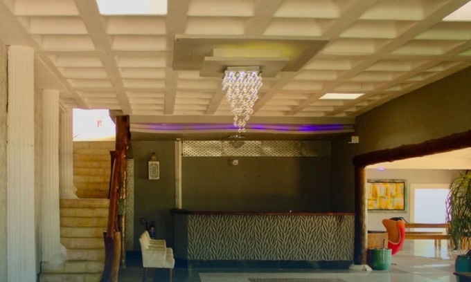 Guaratiba House | Elegant Party Room Merging Taste and Creativity