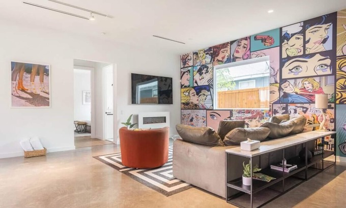 Knox - Henderson House | Unforgettable Stay at A Higher Frequency Off Henderson