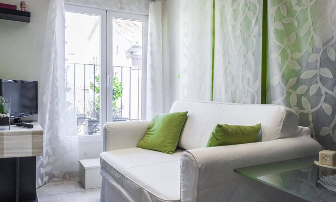 Palacio Apartment | Prime Location Hotel in the Heart of Madrid with Spa