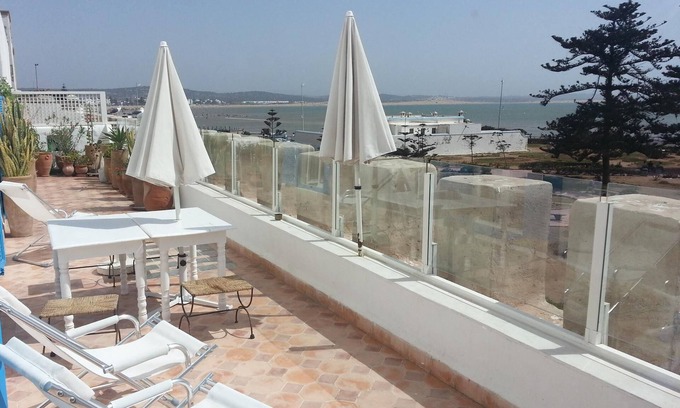 Ahl Agadir Apartment | Idyllic Oceanfront Retreat with Spa and Pool Access