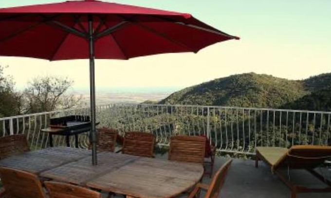 Poggio-di-Nazza Apartment | A house in Corsica