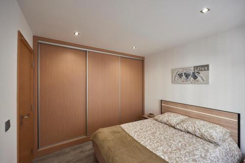 Le Pin Apartment | Relaxing T2 Apartment with Family-Friendly Amenities