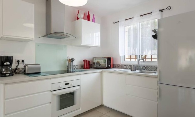 Laudun House | Guest Rated 10/10: A la porte d'Avignon by Interhome