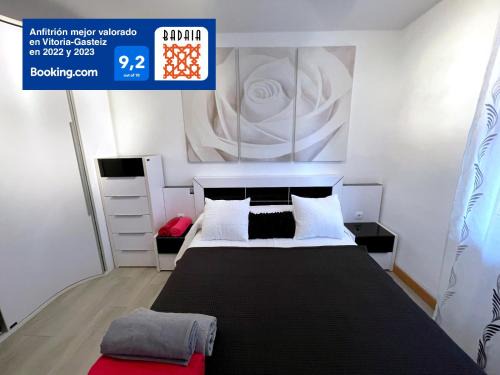Coronacion Apartment | Prime Location by the Cathedral with Ocean View Amenities