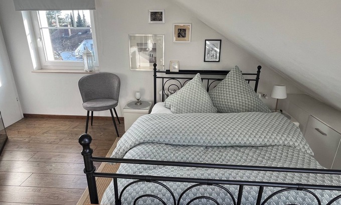 Warburg Apartment | A little paradise under the roof