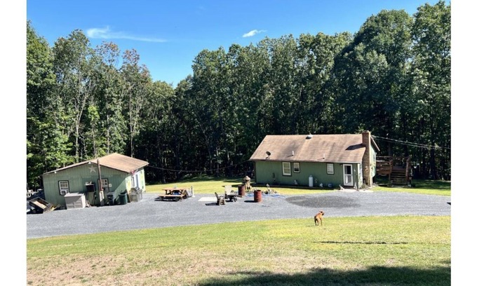 Kirby Cabin | Heavenly Retreat with Pet-Friendly Amenities & 9.8 Rating